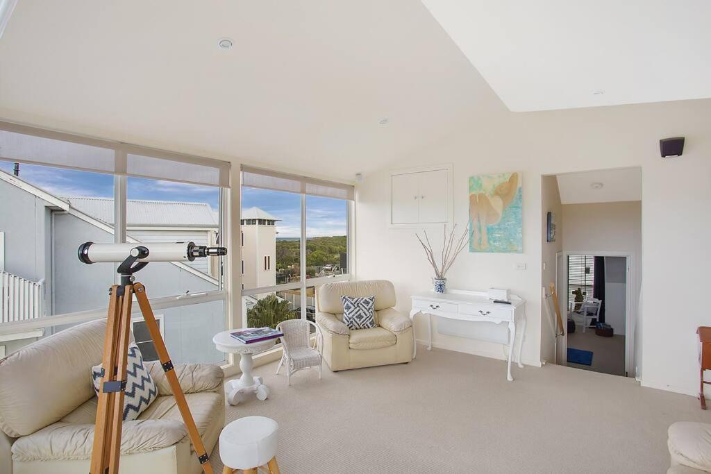 Four Bedroom Beachside Apartment Warrnambool Eksteriør billede